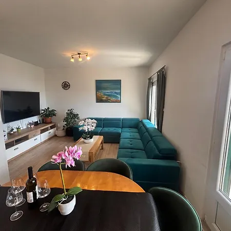 A6 Sea View Apartment Igrane
