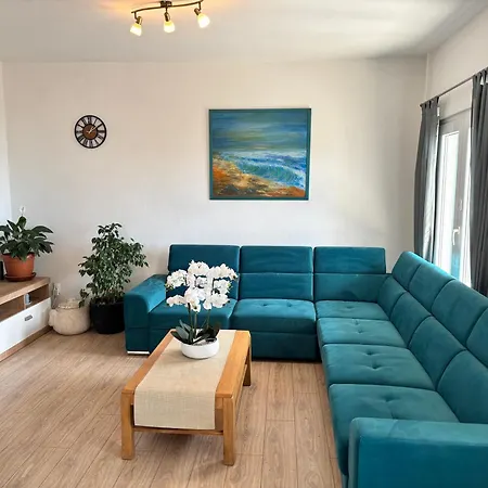 Apartment A6 Sea View *